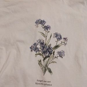 BRANDY MELVILLE t shirt//Forget Me Not